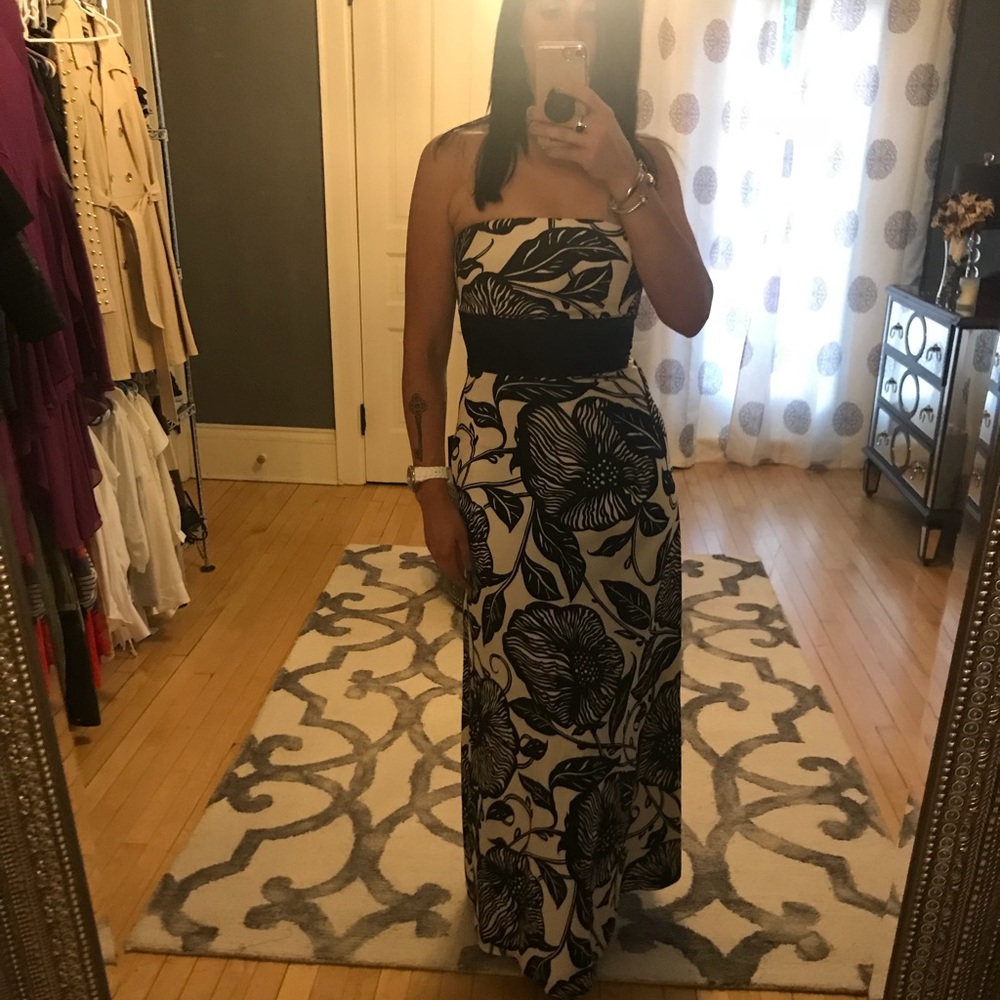 White House Black Market dress